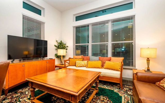 Huge Condo Great Price I Downtown Houston