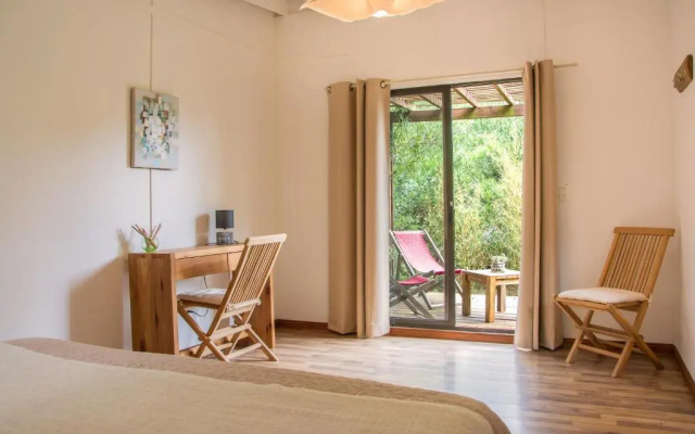 LA MAISON Suites & Gastronomía