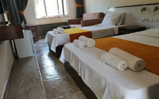 Yahsi Beach Hotel