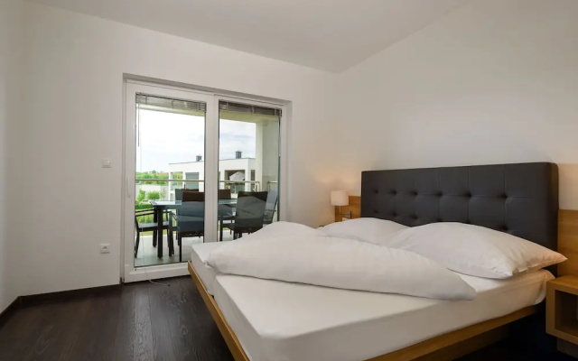 Luxurious Apartment in Lutzmannsburg on Pannonia Golf Course