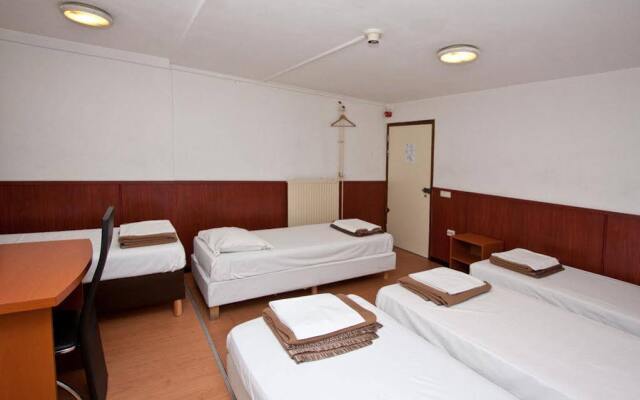 Отель Hostel the Globe Нидерланды, Амстердам - отзывы, цены и фото номеров - забронировать отель Hostel the Globe онлайн комната для гостей