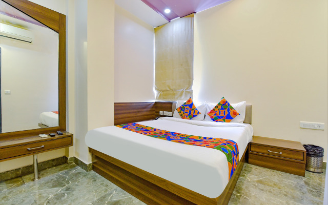 FabHotel Resolute Gopalpura