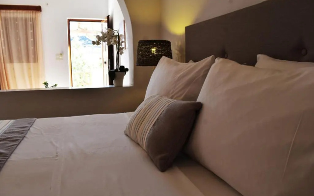 Astron Hotel