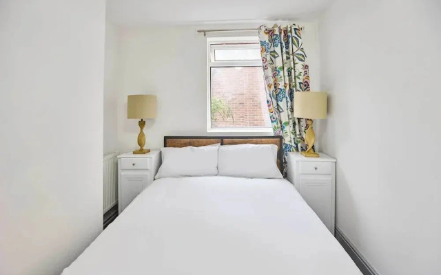 Host Stay Emporium Apartment A