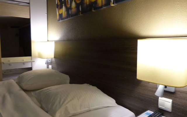ALS Hotel