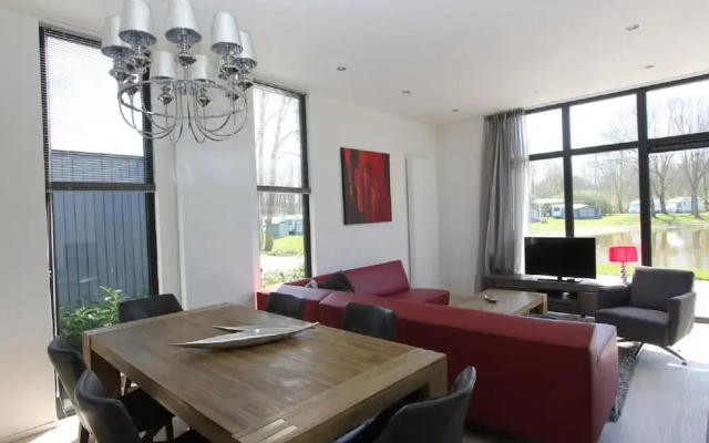Modern Holiday Home in a Holiday Park