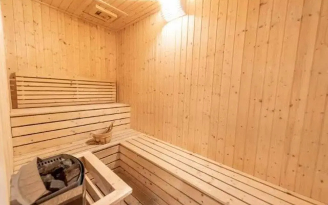 Cozy Mayfair Homestay