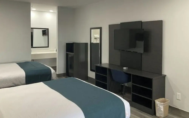 Studio 6 Suites Brenham, TX