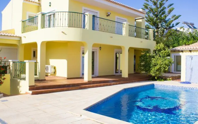 Luz Relax House