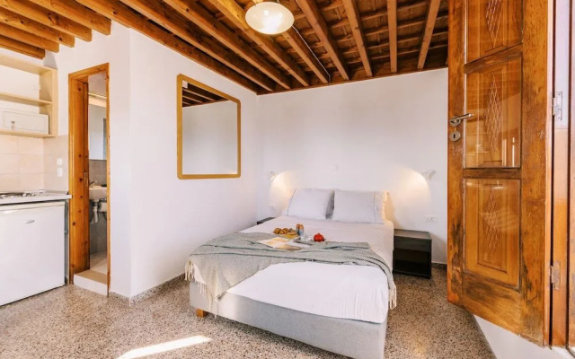 Arte Lindos Suites