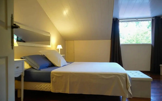 Hostel Toucan Kaz Mboeja Kuaa