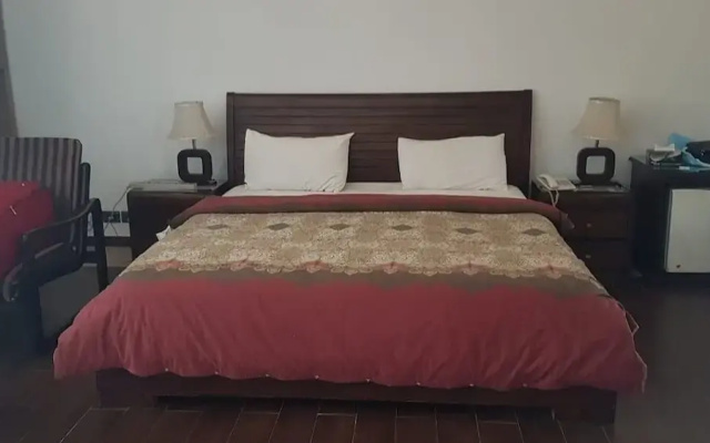 Elite Lodge Guest House