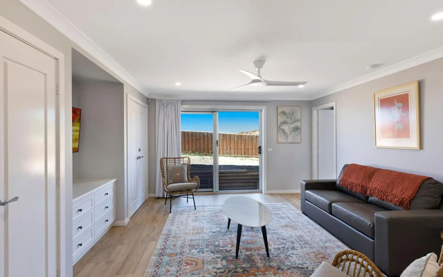 Wyuna Beach House