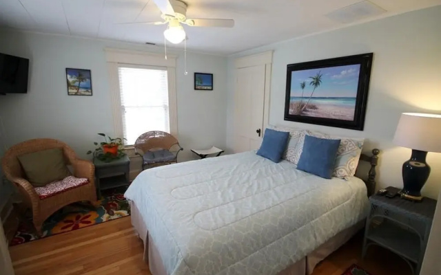 Delaware Avenue 32A