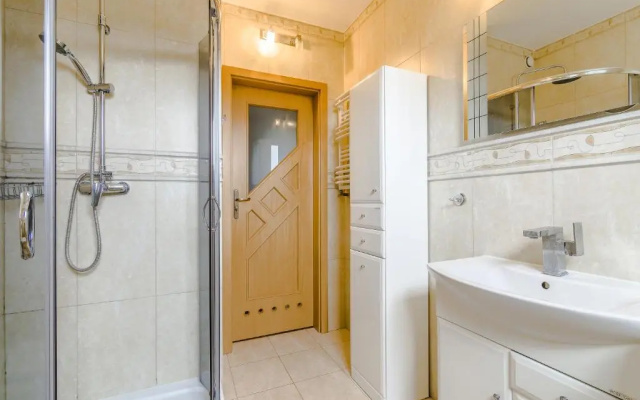 Rent a Flat apartments - Obrońców Wybrzeża St.
