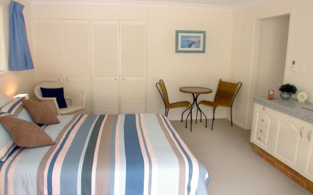 Poppies Bed & Breakfast
