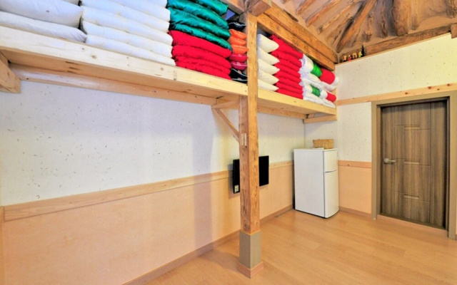 Jeonju Daraeheon Hanok Stay