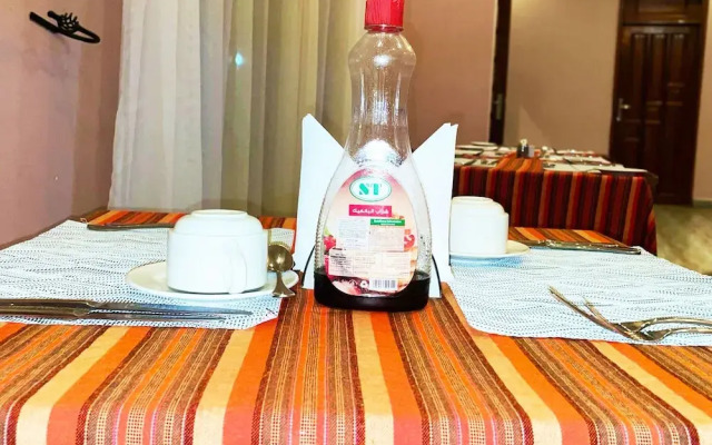 Ngare Lodge