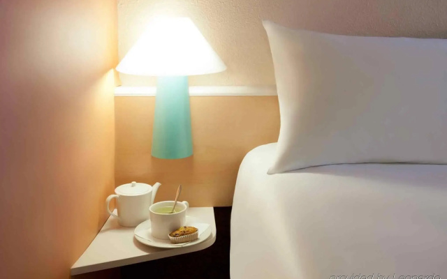 ibis Tarbes Odos