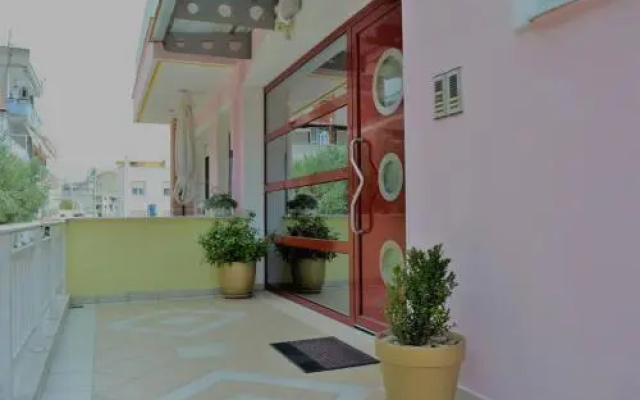 Aparthotel 4 Stars Kavala