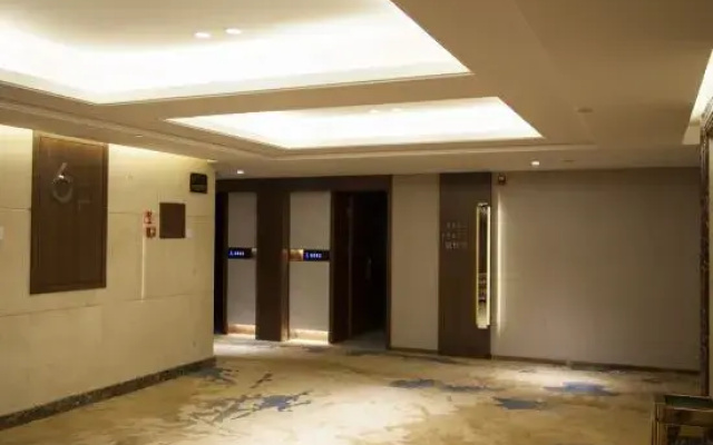 Beijing Reunion Holiday Hotel