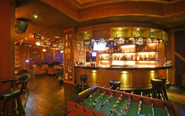 Baoming City Hotel Shenzhen (Honghuashan Subway Station)