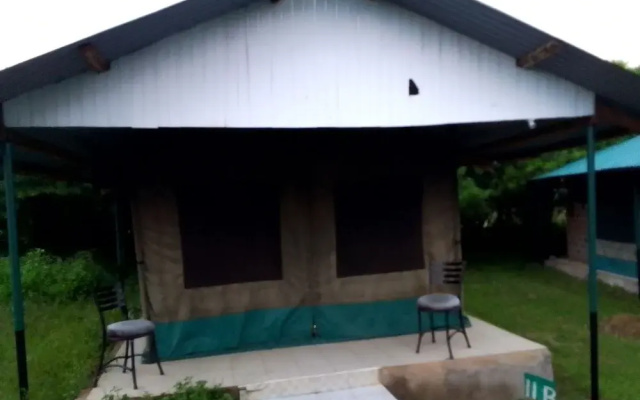 Miti Mingi Eco Camp