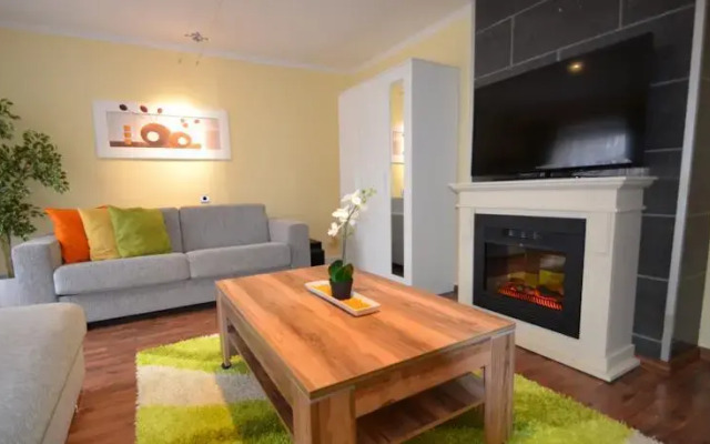 4 Seasons Holiday house