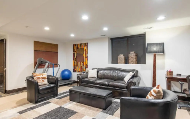 601 Deer Valley Drive