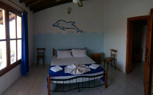 Amaranthos Skiathos View