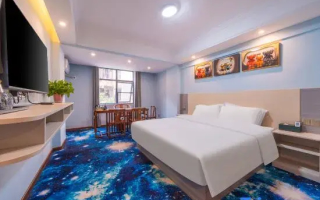 Qixinghui Homestay (Chaoyang Square Zhongshan Road Wanxianghui Branch)