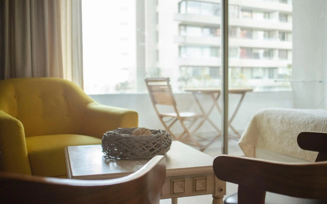 Loica Suites