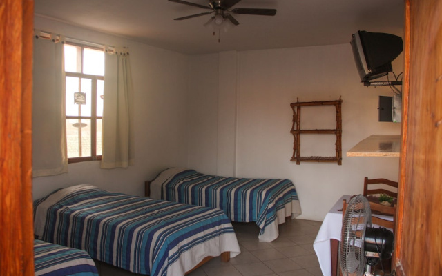 Hotel Los Faroles