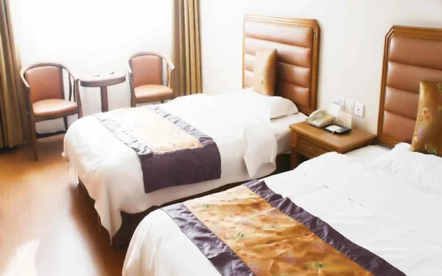 Yantai Qingzhou Hotel
