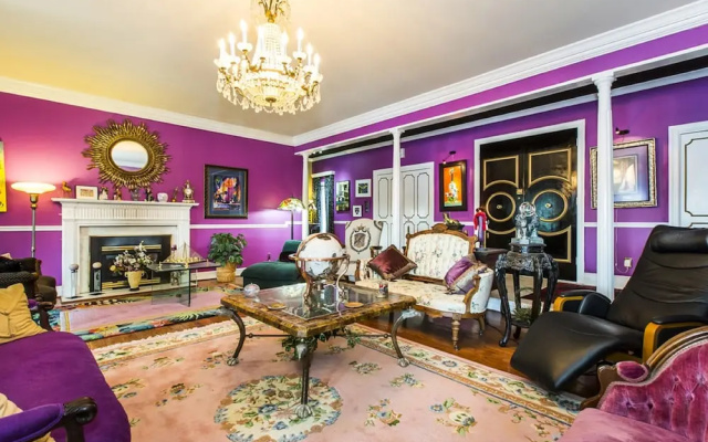 Matthews Manor Bed and Breakfast