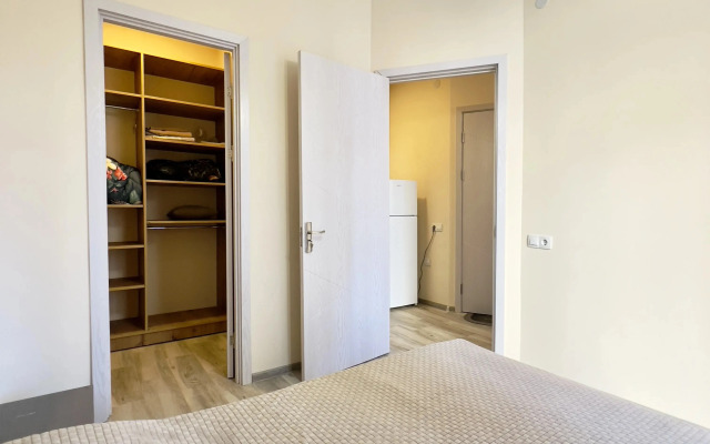 Апартаменты with 1 separate bedroom