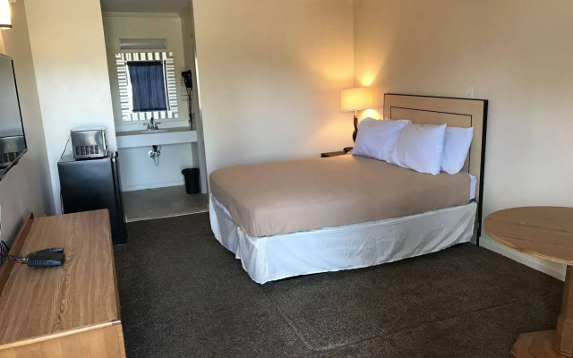 Gordon Highway Inn