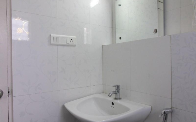 Hotel White Parrot