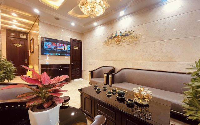 Majestik Hotel