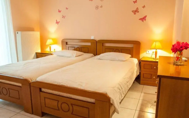 Roula Apartments