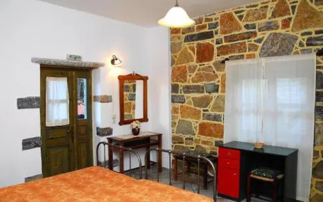 Holiday Home 2 Bedrooms 1 Bathroom - Prina