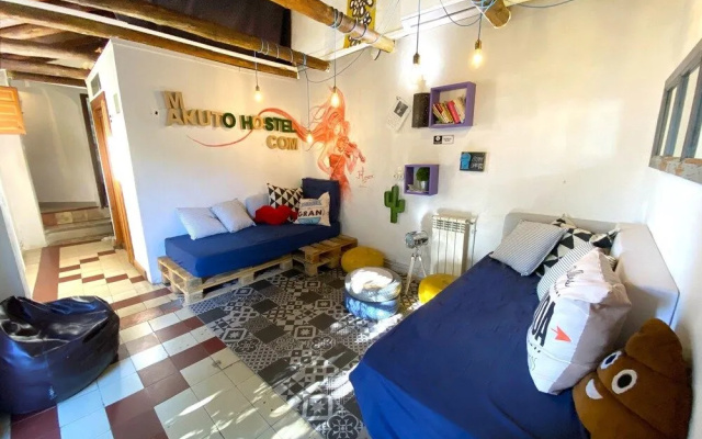 Makuto Guesthouse Hostel