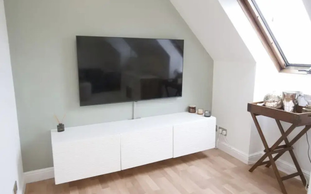 The Lily Suite in Berkshire