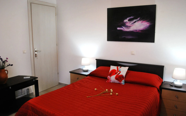 Jewel Apartments
