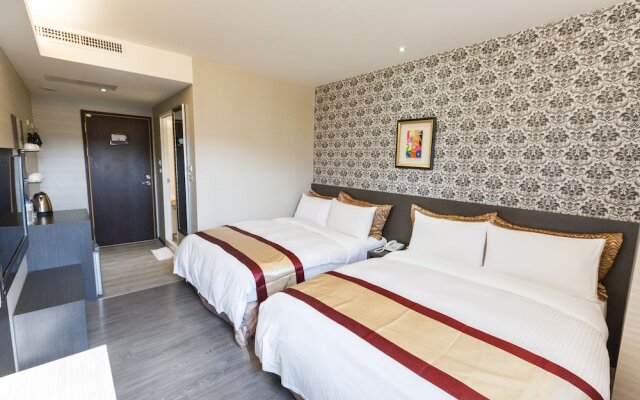 Idol Hotel