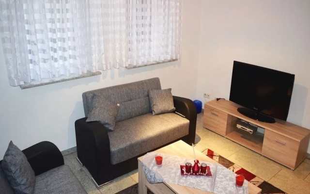 AB Apartment 98