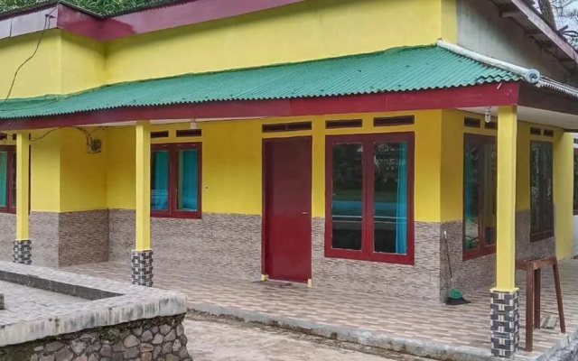 Penginapan Rawa Bokor Gunung Salak Syariah RedPartner