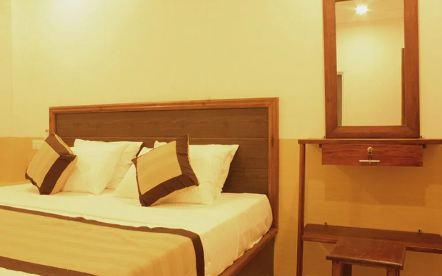 Samaya Fort Hotel