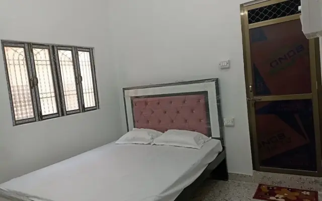 Shree KB Guest House Varanasi