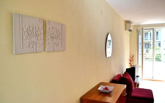 Apartment in Nessebar Fort Club